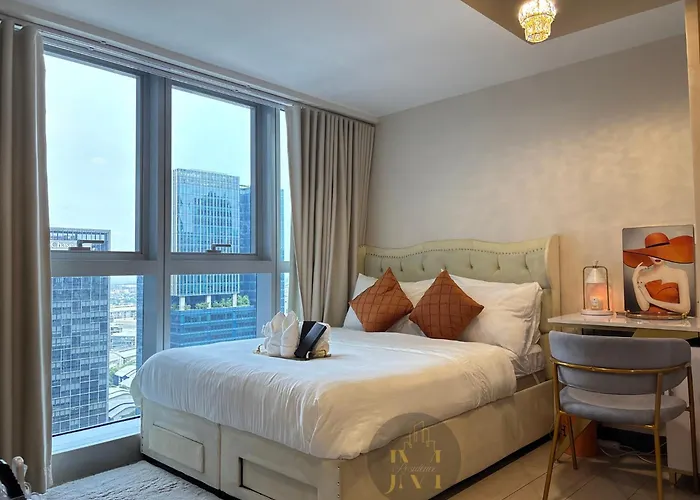 Aparthotel Luxurious & Elegant Unit In Parksuites Bgc